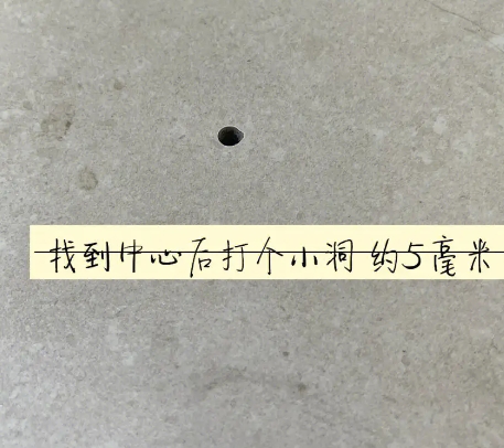 惠安瓷砖空鼓维修公司专业解答在瓷砖铺贴过程中，如果砂料搅拌不均匀，将会带来以下问题